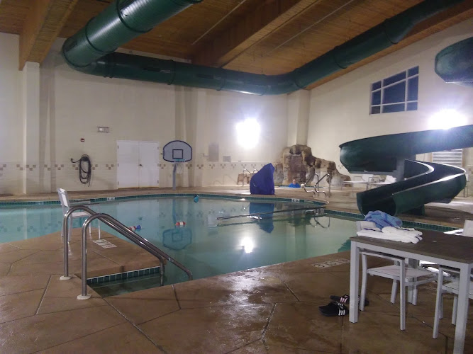 Bear Foot Bay Indoor Water Park The Swimming Academy