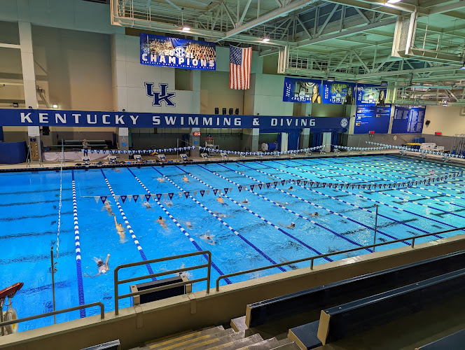 Lancaster Aquatic Center, Lexington The Swimming Academy